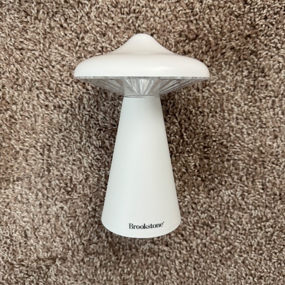 Brookstone Ambient LED Mushroom Lamp - Picture 9 of 12